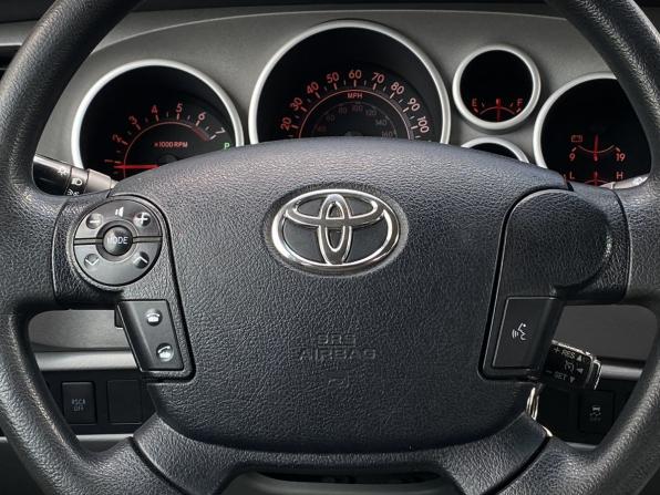 Toyota Tundra II с пробегом 2010 года, цена 3 649 000 рублей, 209214 км, offers.body_type.unknown, Автокод Объявления