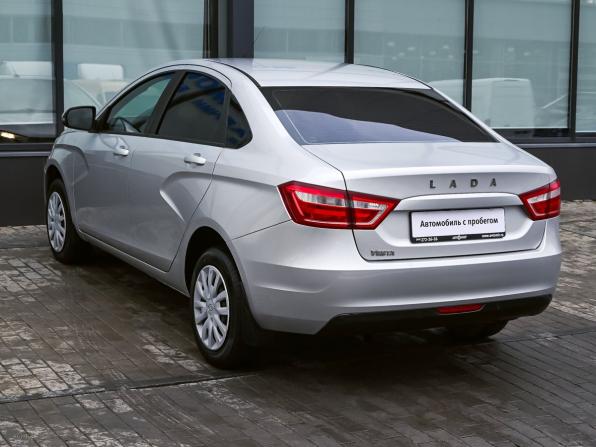 Lada (ВАЗ) Vesta I с пробегом 2018 года, цена 779 000 рублей, 121102 км, седан, Автокод Объявления