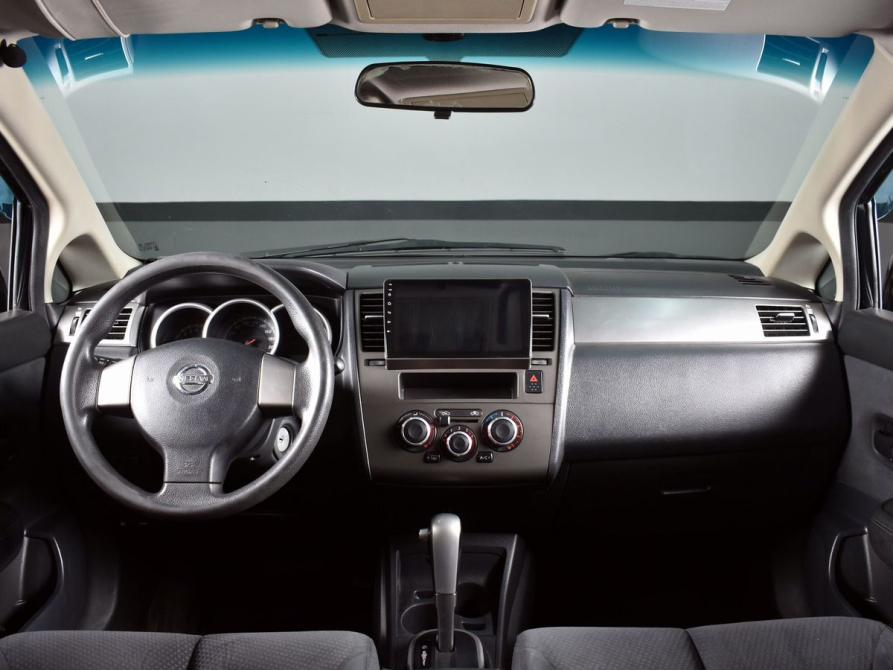 Nissan Tiida I Рестайлинг Кемерово  - изображение 7