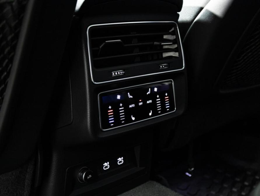 Audi Q7 II (4M) Рестайлинг Санкт-Петербург  - изображение 27