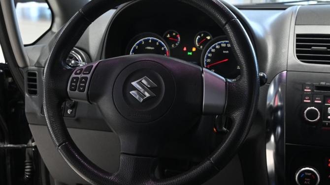 Suzuki SX4 I (Classic) Рестайлинг с пробегом 2012 года, цена 860 000 рублей, 191600 км, хэтчбек, Автокод Объявления