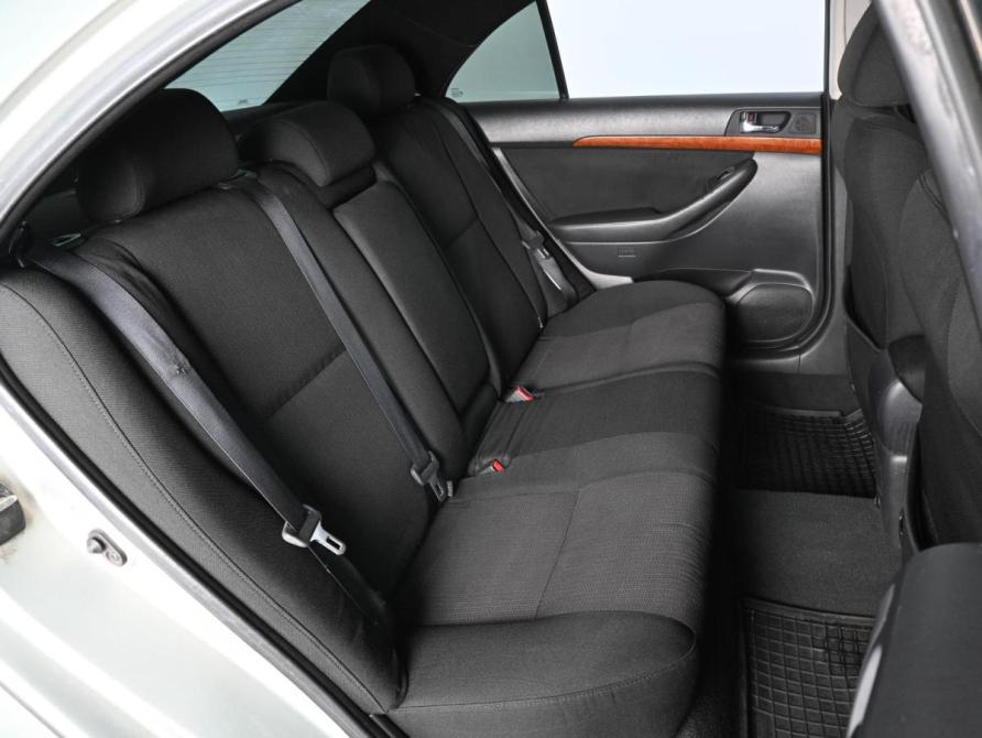 Toyota Avensis II Рестайлинг Ростов-на-Дону  - изображение 7