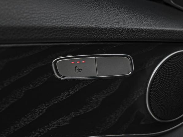 Mercedes-Benz C-Класс IV (W205) с пробегом 2016 года, цена 2 620 000 рублей, 93272 км, седан, Автокод Объявления