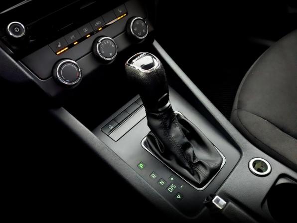 Skoda Octavia III (A7) Рестайлинг с пробегом 2019 года, цена 1 800 000 рублей, 114143 км, лифтбек, Автокод Объявления