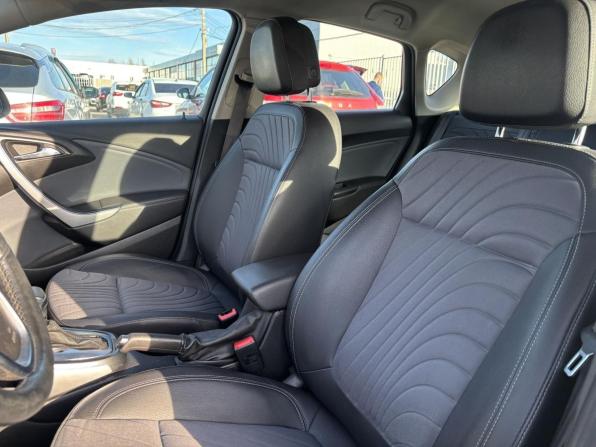 Opel Astra J Рестайлинг с пробегом 2014 года, цена 852 000 рублей, 105408 км, хэтчбек, Автокод Объявления