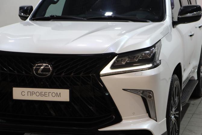 Lexus LX III Рестайлинг 2 с пробегом 2019 года, цена 8 990 000 рублей, 224142 км, внедорожник, Автокод Объявления