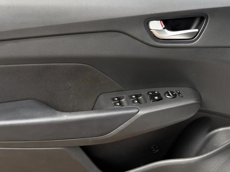 Hyundai Solaris II Рестайлинг Набережные Челны  - изображение 9