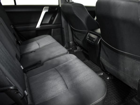 Toyota Land Cruiser Prado 150 Series Рестайлинг 2 с пробегом 2019 года, цена 4 485 000 рублей, 99609 км, внедорожник, Автокод Объявления