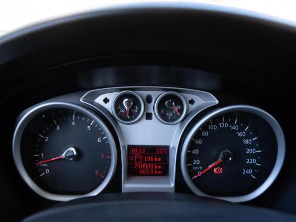 Ford Focus II Рестайлинг с пробегом 2011 года, цена 580 000 рублей, 210500 км, хэтчбек, Автокод Объявления