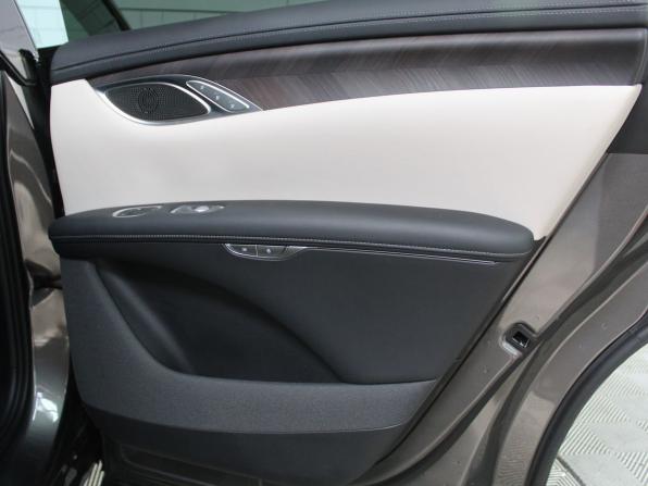 IM Motors (Zhiji) LS7 с пробегом 2025 года, цена 6 500 000 рублей, 57 км, внедорожник, Автокод Объявления