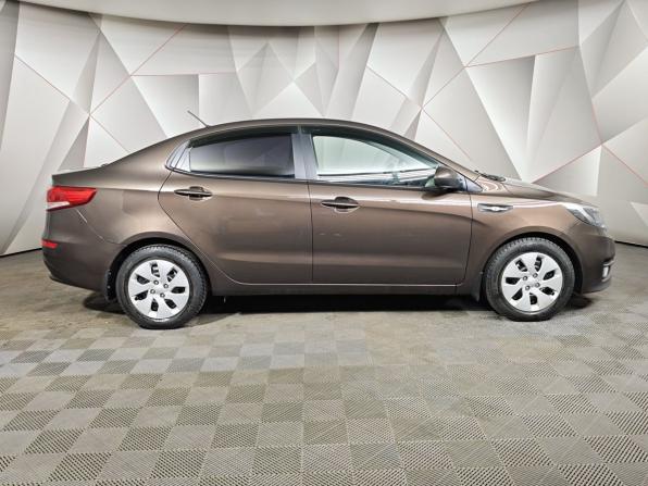 Kia Rio III Рестайлинг с пробегом 2016 года, цена 855 000 рублей, 211911 км, седан, Автокод Объявления
