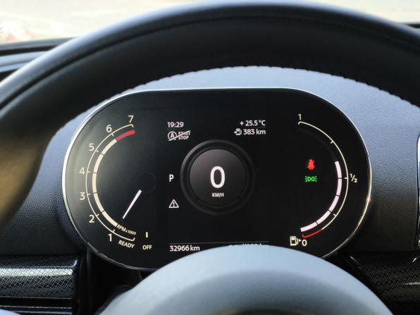 Mini Clubman II Рестайлинг с пробегом 2021 года, цена 2 450 000 рублей, 33000 км, универсал, Автокод Объявления