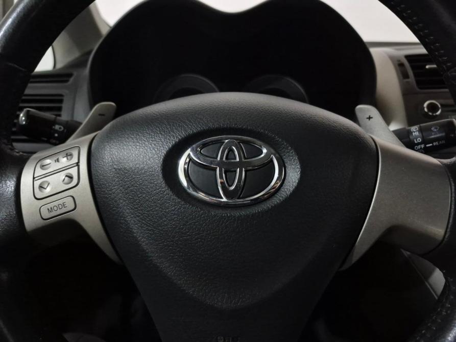 Toyota Auris I Альметьевск  - изображение 21