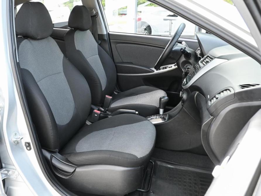 Hyundai Solaris I Волгоград  - изображение 8