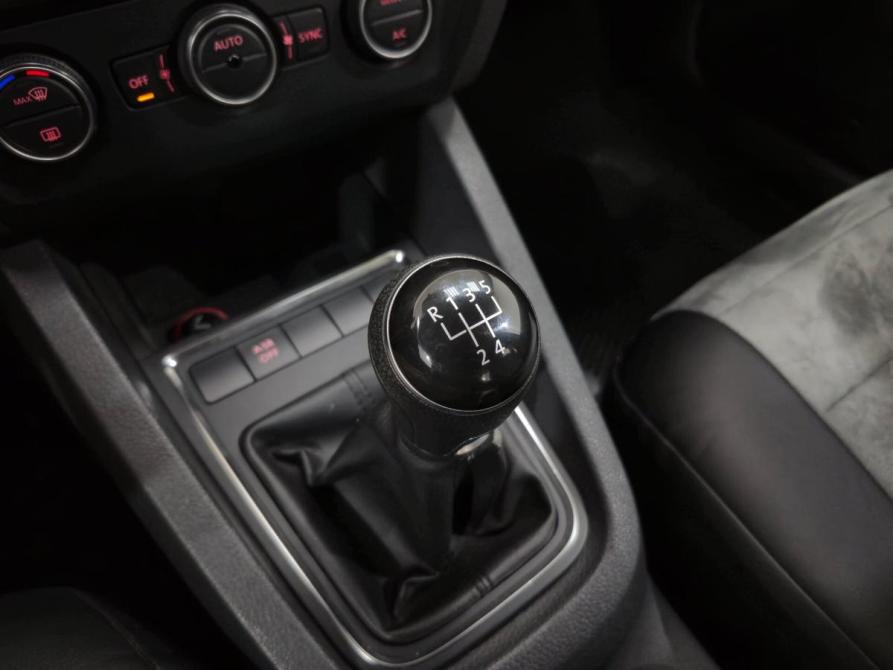 Volkswagen Jetta VI Рестайлинг Альметьевск  - изображение 19
