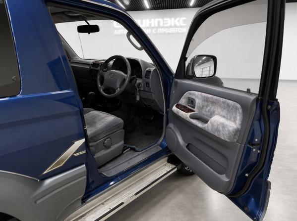 Toyota Land Cruiser Prado 90 Series Рестайлинг с пробегом 2001 года, цена 1 450 000 рублей, 269589 км, внедорожник, Автокод Объявления
