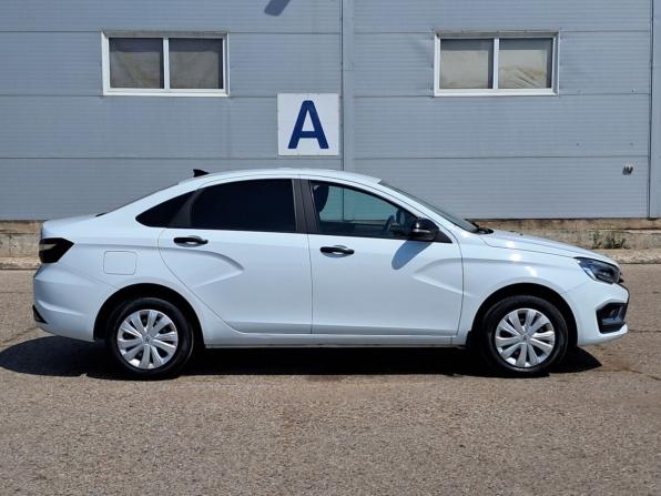 Lada (ВАЗ) Vesta I Рестайлинг (NG) с пробегом 2024 года, цена 1 095 000 рублей, 67406 км, седан, Автокод Объявления