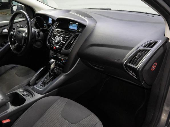 Ford Focus III с пробегом 2012 года, цена 899 000 рублей, 190493 км, седан, Автокод Объявления