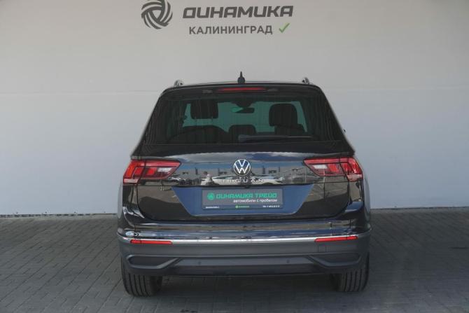 Volkswagen Tiguan II Рестайлинг с пробегом 2021 года, цена 2 350 000 рублей, 164091 км, внедорожник, Автокод Объявления