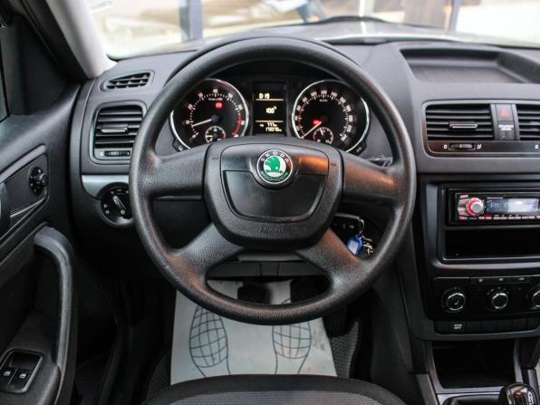 Skoda Yeti I с пробегом 2012 года, цена 614 500 рублей, 173368 км, внедорожник, Автокод Объявления