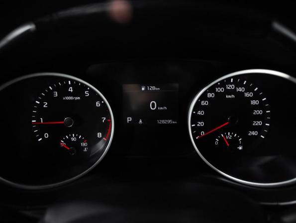 Kia Ceed III с пробегом 2019 года, цена 1 599 000 рублей, 128293 км, универсал, Автокод Объявления