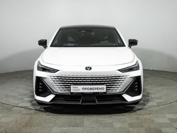 Changan UNI-V I с пробегом 2023 года, цена 2 189 000 рублей, 47539 км, лифтбек, Автокод Объявления