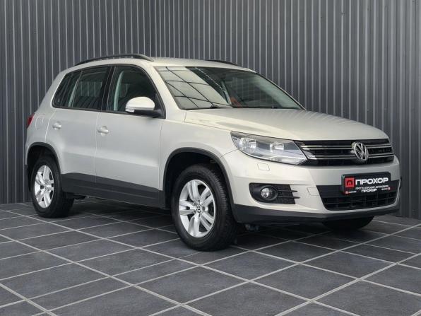 Volkswagen Tiguan I Рестайлинг с пробегом 2011 года, цена 1 287 000 рублей, 70975 км, внедорожник, Автокод Объявления