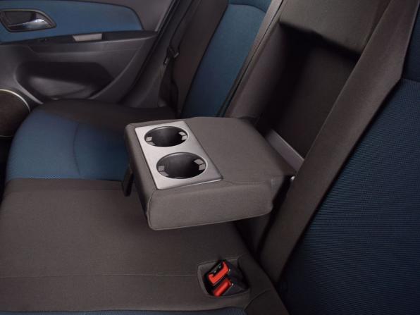 Chevrolet Cruze I Рестайлинг с пробегом 2012 года, цена 575 999 рублей, 269258 км, хэтчбек, Автокод Объявления