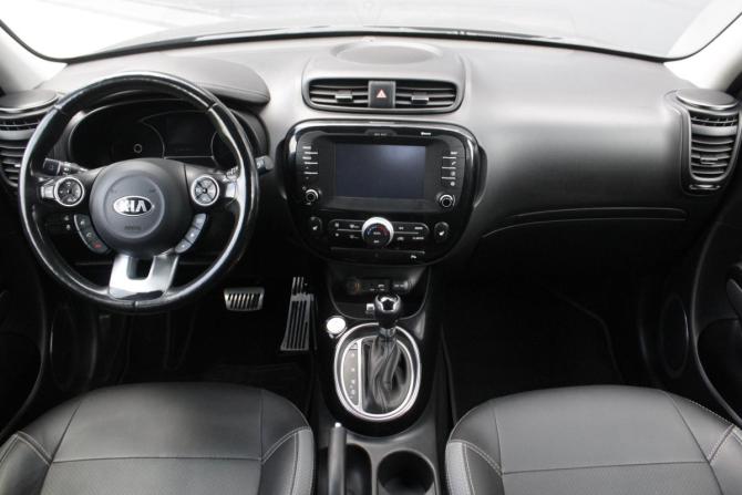 Kia Soul II Рестайлинг с пробегом 2018 года, цена 1 650 000 рублей, 157759 км, хэтчбек, Автокод Объявления