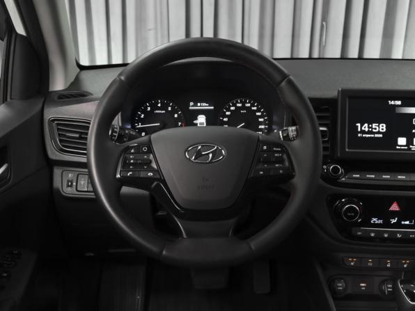 Hyundai Solaris II Рестайлинг с пробегом 2020 года, цена 1 769 000 рублей, 75195 км, седан, Автокод Объявления