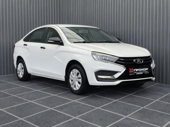 Lada (ВАЗ) Vesta I Рестайлинг (NG) с пробегом 2023 года, цена 1 087 000 рублей, 59000 км, седан, Автокод Объявления