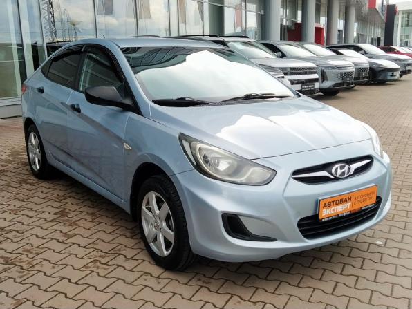 Hyundai Solaris I с пробегом 2012 года, цена 819 000 рублей, 144241 км, седан, Автокод Объявления