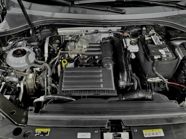 Volkswagen Tiguan II Рестайлинг с пробегом 2021 года, цена 2 390 000 рублей, 114704 км, внедорожник, Автокод Объявления