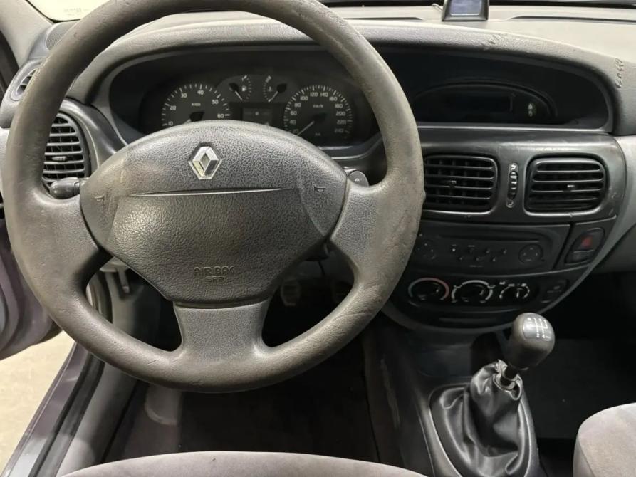 Renault Megane I Рестайлинг Саратов  - изображение 9