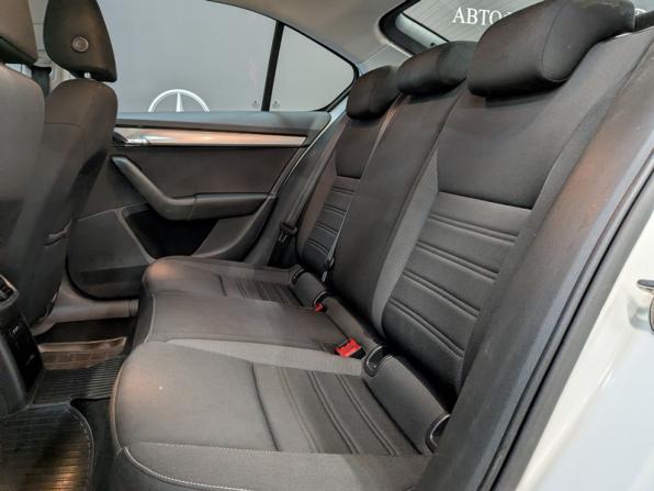 Skoda Octavia III (A7) Рестайлинг с пробегом 2019 года, цена 1 400 000 рублей, 92770 км, лифтбек, Автокод Объявления