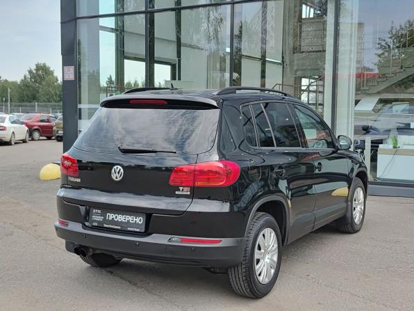 Volkswagen Tiguan I Рестайлинг с пробегом 2013 года, цена 960 000 рублей, 234680 км, внедорожник, Автокод Объявления
