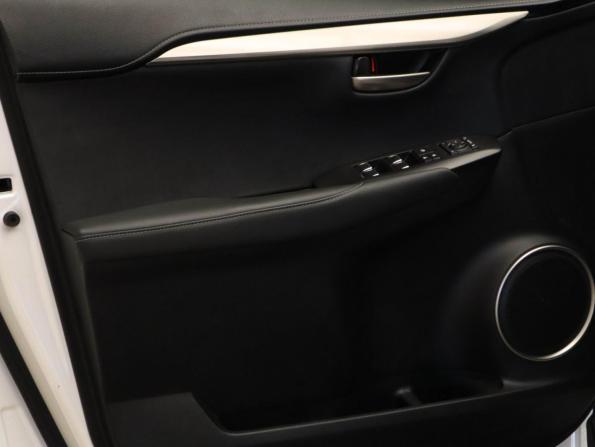 Lexus NX I Рестайлинг с пробегом 2021 года, цена 3 449 000 рублей, 136741 км, внедорожник, Автокод Объявления