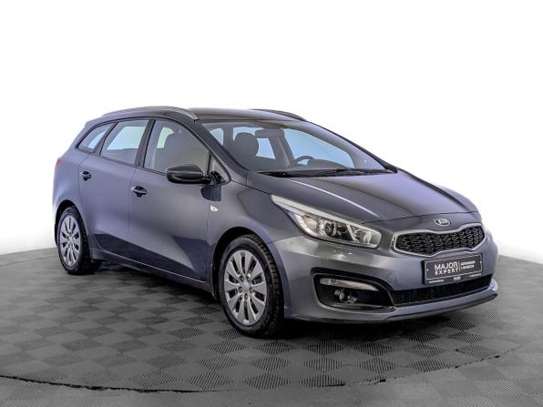 Kia Ceed II Рестайлинг с пробегом 2018 года, цена 1 300 000 рублей, 171570 км, универсал, Автокод Объявления