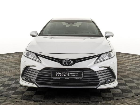 Toyota Camry VIII (XV70) Рестайлинг с пробегом 2021 года, цена 3 100 000 рублей, 98113 км, седан, Автокод Объявления