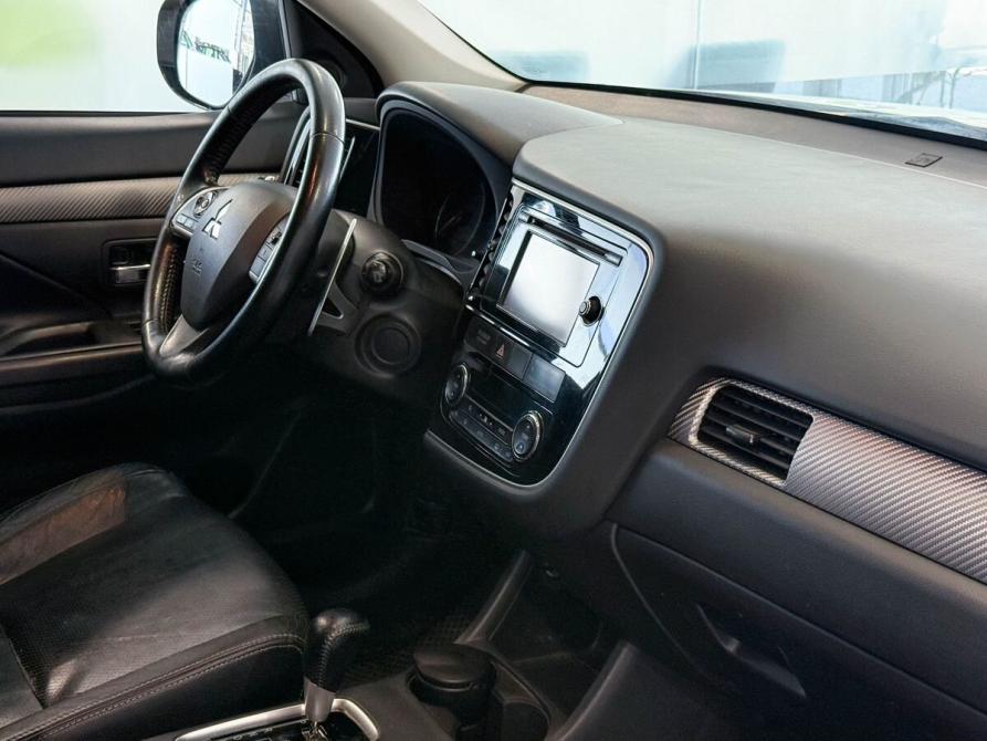 Mitsubishi Outlander III Рестайлинг Тверь  - изображение 8
