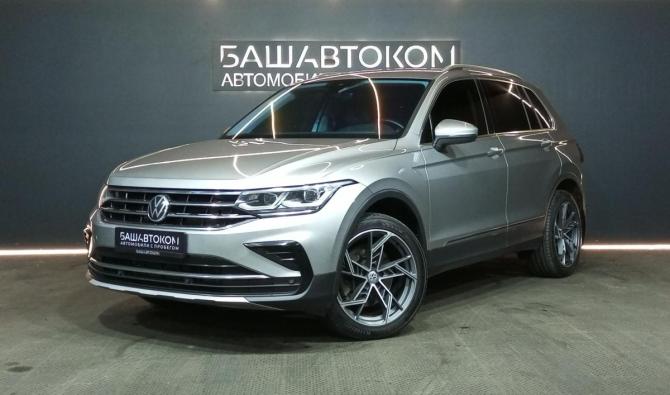 Volkswagen Tiguan II Рестайлинг с пробегом 2021 года, цена 2 800 000 рублей, 151222 км, внедорожник, Автокод Объявления