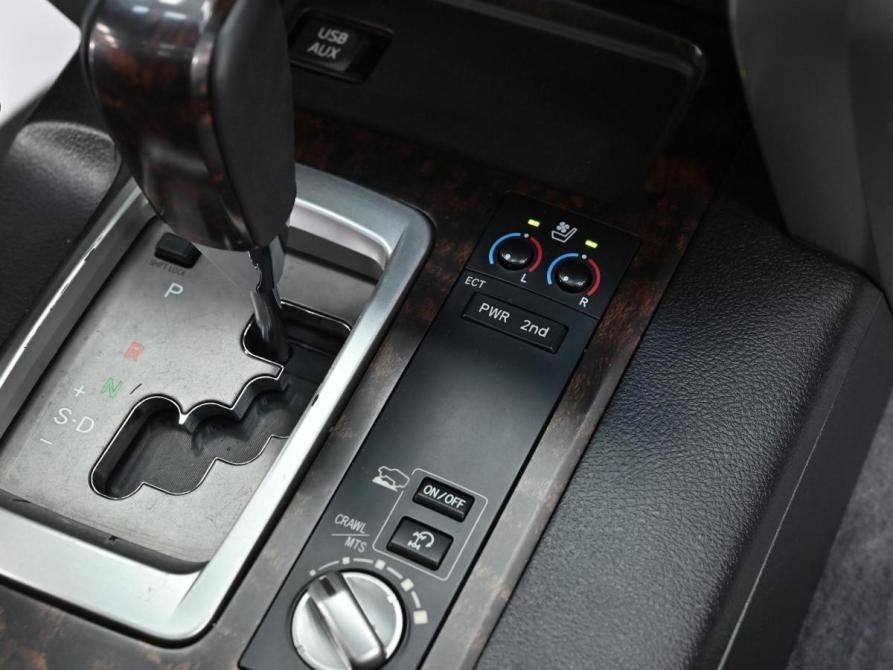 Toyota Land Cruiser 200 Series Рестайлинг 1 Москва  - изображение 10