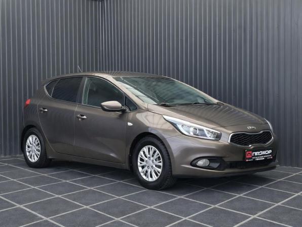 Kia Ceed II с пробегом 2013 года, цена 937 000 рублей, 136236 км, хэтчбек, Автокод Объявления