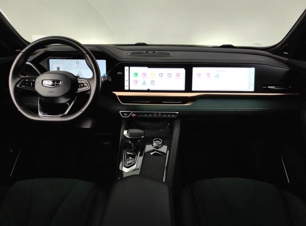 Geely Monjaro I с пробегом 2023 года, цена 3 133 000 рублей, 41570 км, внедорожник, Автокод Объявления