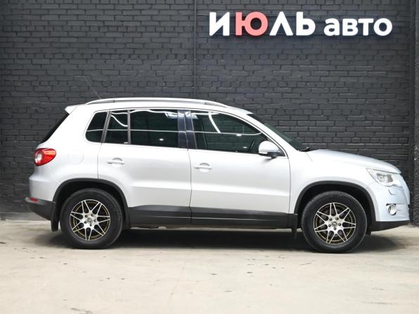 Volkswagen Tiguan I с пробегом 2010 года, цена 900 000 рублей, 197177 км, внедорожник, Автокод Объявления