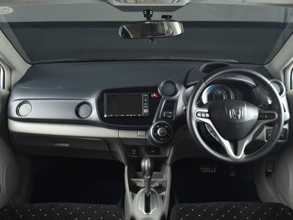 Honda Insight II с пробегом 2009 года, цена 799 995 рублей, 123946 км, хэтчбек, Автокод Объявления