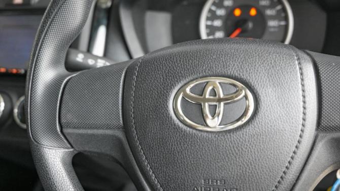 Toyota Corolla XI (E160 E170) Рестайлинг 2 с пробегом 2017 года, цена 1 214 000 рублей, 29600 км, седан, Автокод Объявления