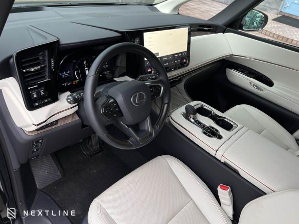 Новый Lexus LM II 2026 года, цена 16 990 000 рублей, минивэн, Автокод Объявления