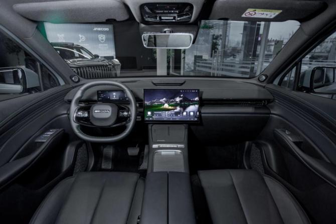 Новый Omoda C7 2026 года, цена 3 099 000 рублей, внедорожник, Автокод Объявления