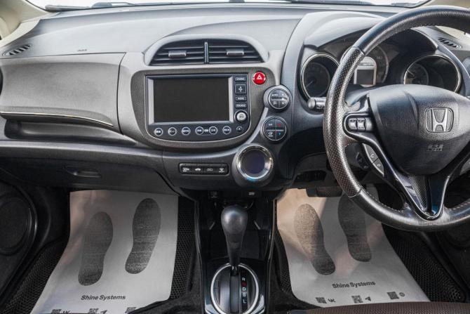 Honda Fit Shuttle I с пробегом 2012 года, цена 849 000 рублей, 132000 км, универсал, Автокод Объявления
